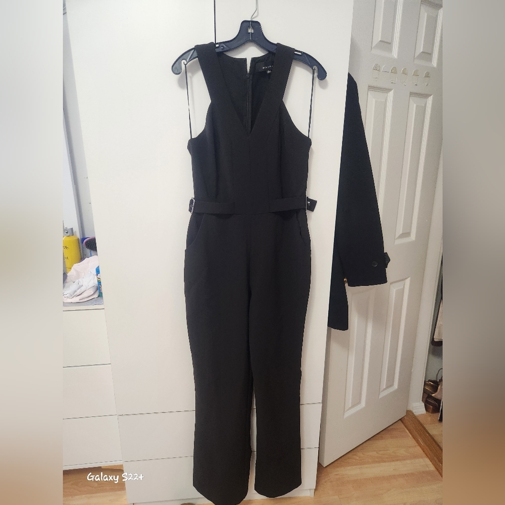 Adelyn Rae Black Sleeveless V-Neck Jumpsuit